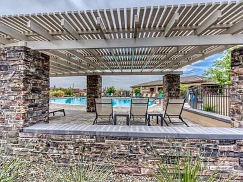 Phoenix Sanctuary with Incredible Amenities - Phoenix, Arizona