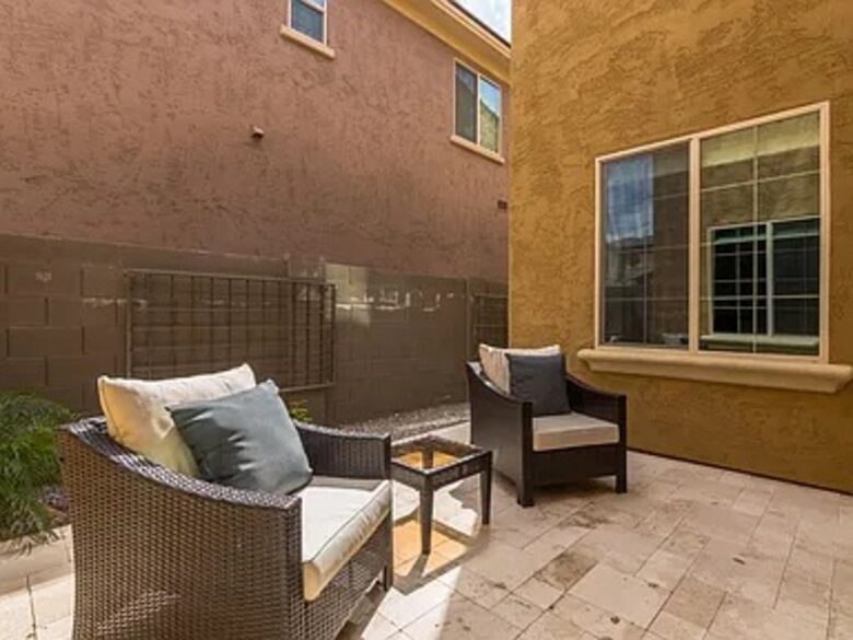 Phoenix Sanctuary with Incredible Amenities - Phoenix, Arizona