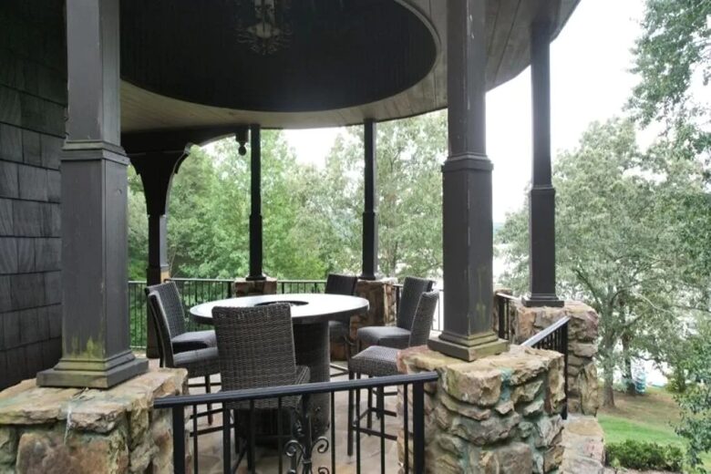 Bellissimo Castle on Lake Lanier / Private dock / Boat / Jet Skis / ATV - Gainesville, Georgia