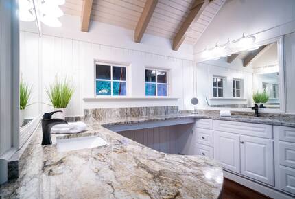 Bellissimo Castle on Lake Lanier / Private dock / Boat / Jet Skis / ATV - Gainesville, Georgia