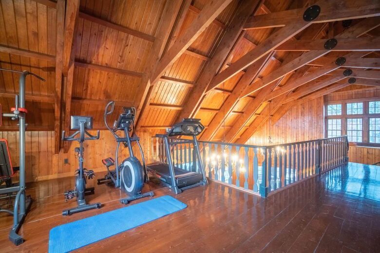 Bellissimo Castle on Lake Lanier / Private dock / Boat / Jet Skis / ATV - Gainesville, Georgia