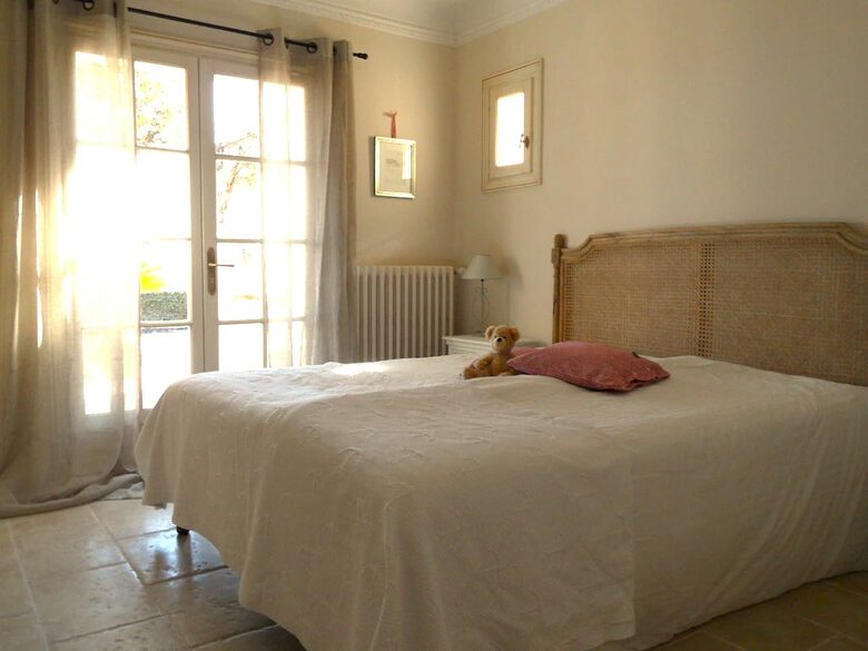 The Little White House - St Aygulf, France