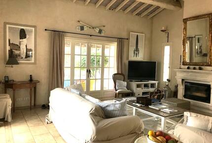 The Little White House - St Aygulf, France