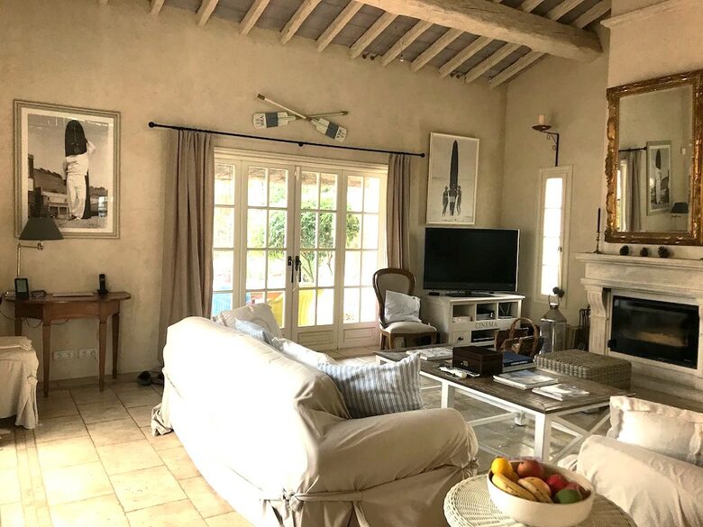 The Little White House - St Aygulf, France