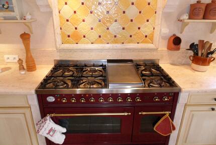 The Little White House - St Aygulf, France