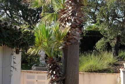 The Little White House - St Aygulf, France