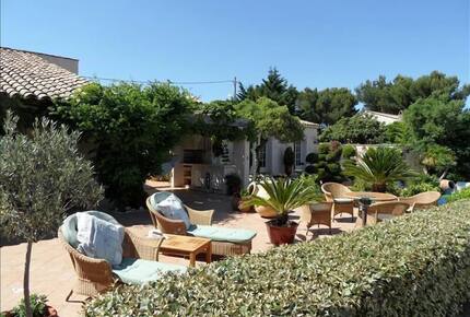 The Little White House - St Aygulf, France