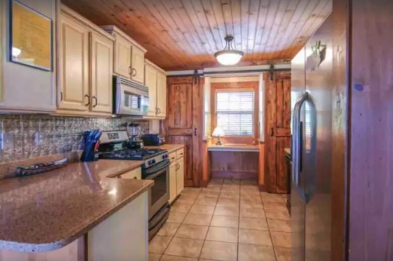 Bend of the River Retreat on Lake Chatuge / Private Dock / Boat - Hiawassee, Georgia