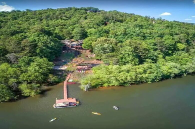 Bend of the River Retreat on Lake Chatuge / Private Dock / Boat - Hiawassee, Georgia