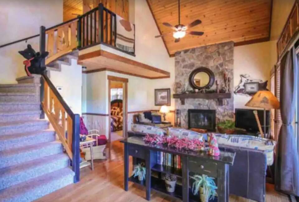 Bend of the River Retreat on Lake Chatuge / Private Dock / Boat - Hiawassee, Georgia