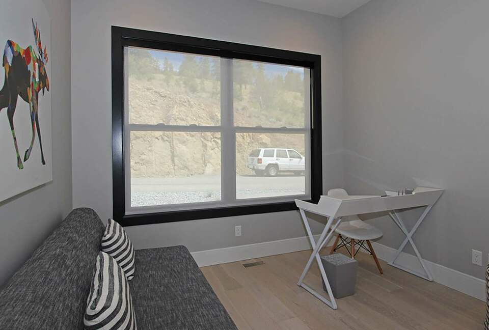 West Kelowna Dream Home with Okanagan Lake Views - West Kelowna, Canada