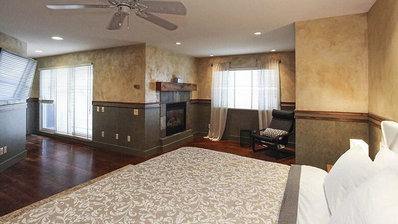 Garden Getaway With Private Pool and Hot Tub - West Kelowna, Canada