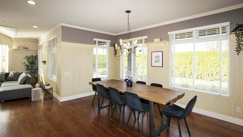 Garden Getaway With Private Pool and Hot Tub - West Kelowna, Canada