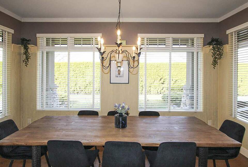 Garden Getaway With Private Pool and Hot Tub - West Kelowna, Canada