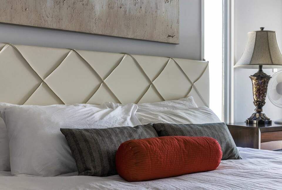 Okanagan Lakehouse With Private Dock - West Kelowna, Canada