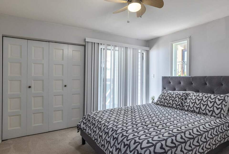 Okanagan Lakehouse With Private Dock - West Kelowna, Canada