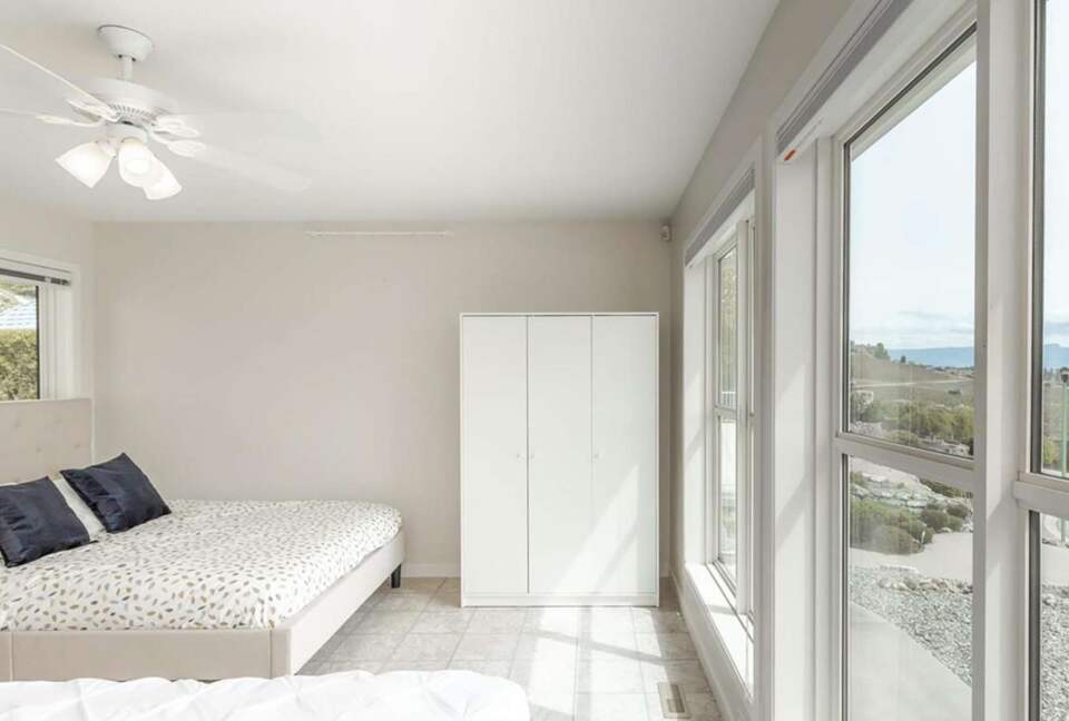 Picturesque Views of Okanagan Lake and Surrounding Vineyards - West Kelowna, Canada