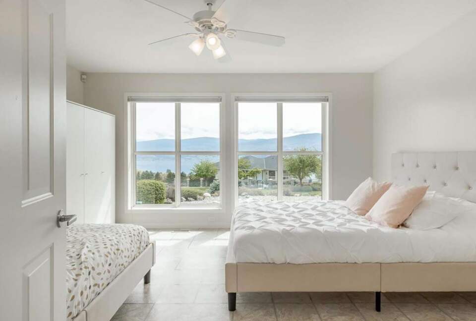 Picturesque Views of Okanagan Lake and Surrounding Vineyards - West Kelowna, Canada