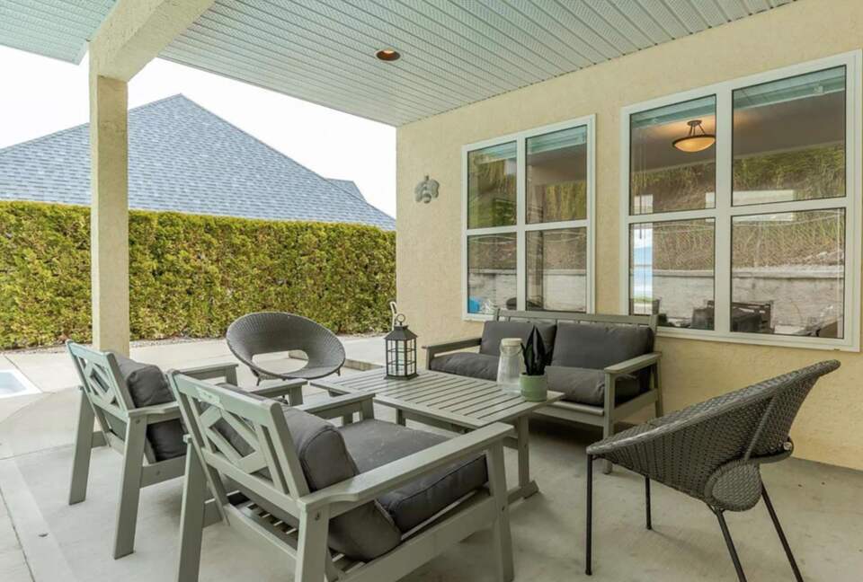 Picturesque Views of Okanagan Lake and Surrounding Vineyards - West Kelowna, Canada