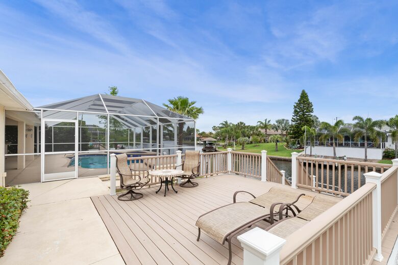 Palm Coast Canal Getaway - Palm Coast, Florida