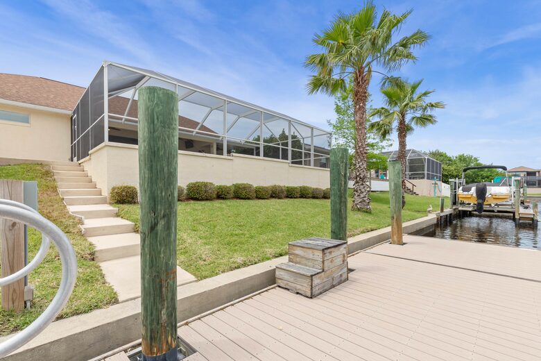 Palm Coast Canal Getaway - Palm Coast, Florida