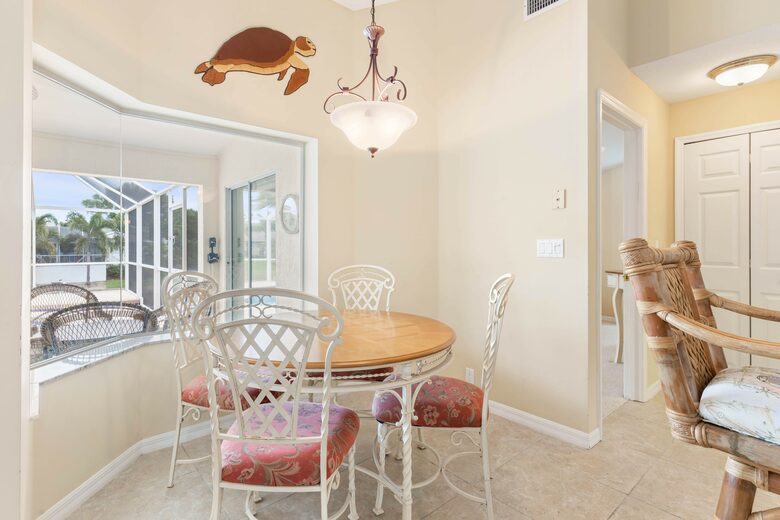 Palm Coast Canal Getaway - Palm Coast, Florida