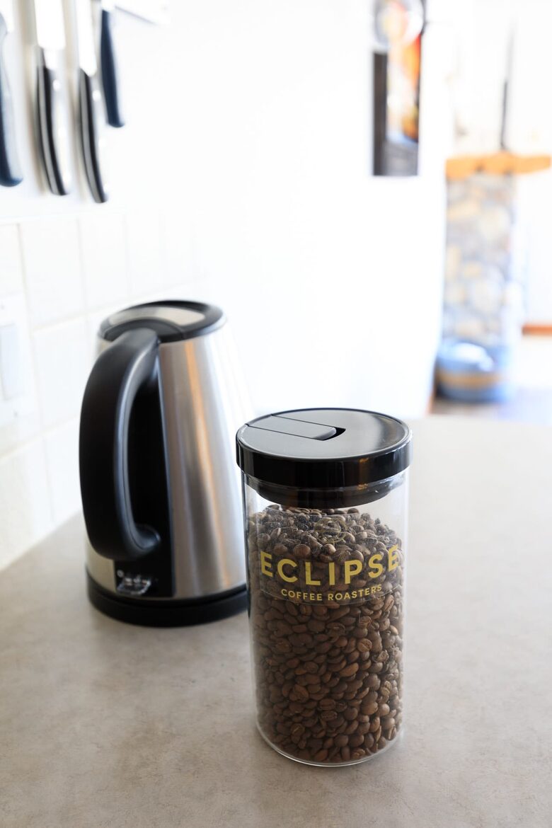 Canmore Mountain Escape with a Rooftop Hot Tub - Canmore, Canada