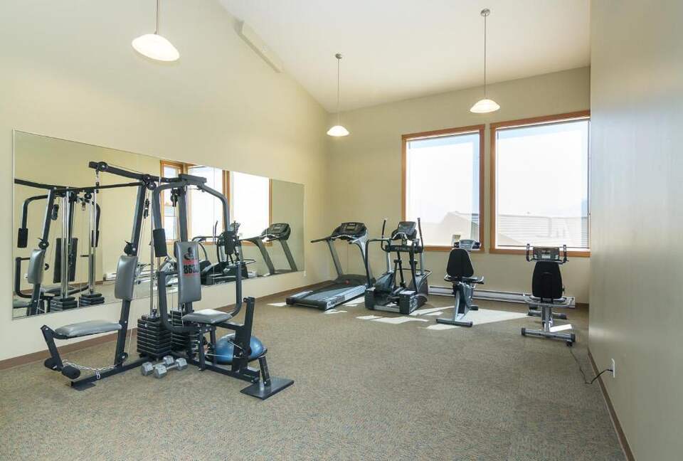 Canmore Mountain Escape with a Rooftop Hot Tub - Canmore, Canada