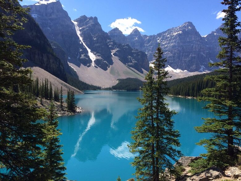 Canmore Mountain Escape with a Rooftop Hot Tub - Canmore, Canada