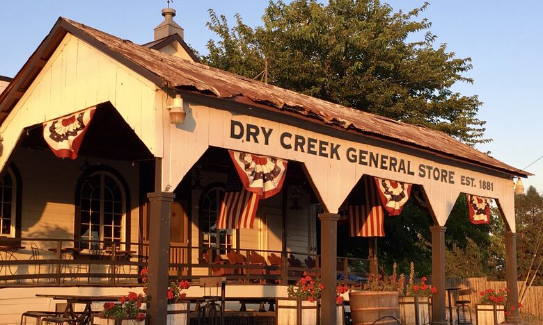 2-minute walk down the drive to the Dry Creek General Store