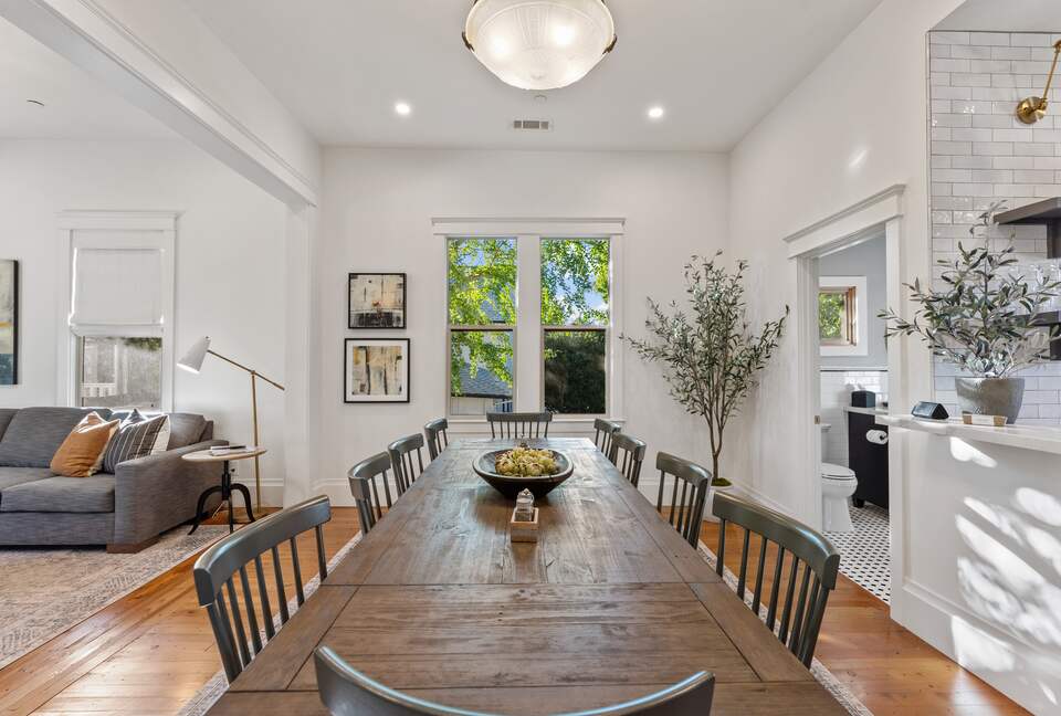 Modern Farmhouse 2 Blocks to Downtown Napa! - Napa, California