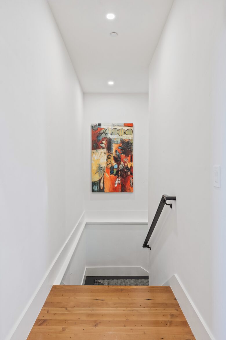 Modern Farmhouse 2 Blocks to Downtown Napa! - Napa, California