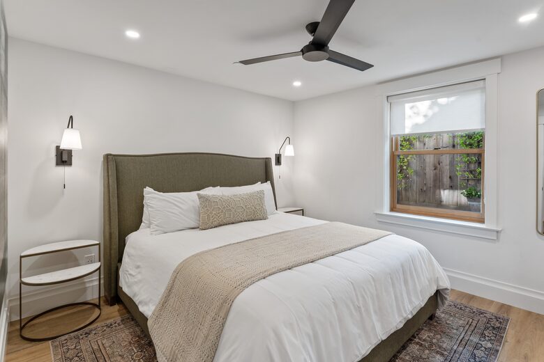 Modern Farmhouse 2 Blocks to Downtown Napa! - Napa, California