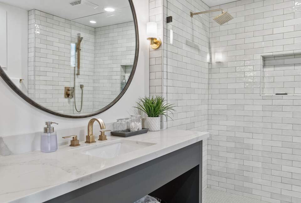 Modern Farmhouse 2 Blocks to Downtown Napa! - Napa, California