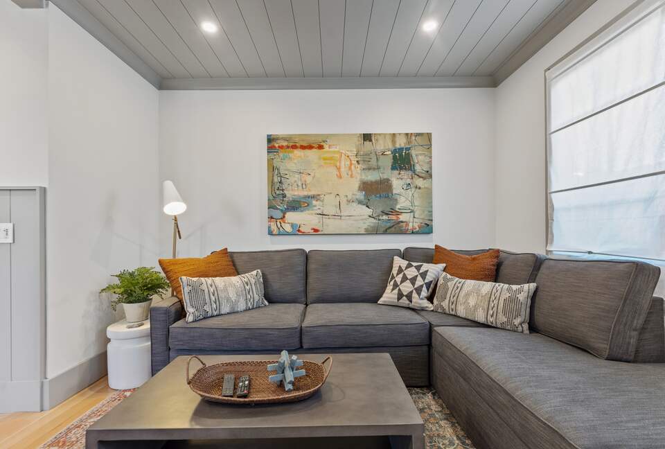 Modern Farmhouse 2 Blocks to Downtown Napa! - Napa, California