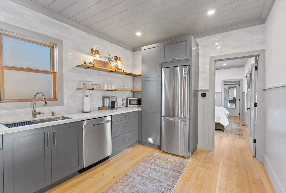 Modern Farmhouse 2 Blocks to Downtown Napa! - Napa, California