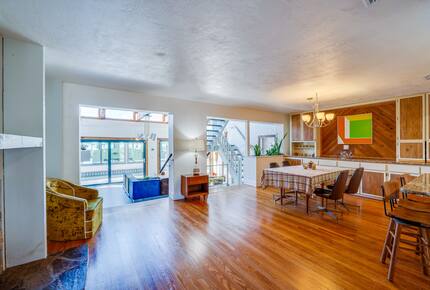 Waterfront Intracoastal 70's Hip Pad with Pool - Ormond Beach, Florida