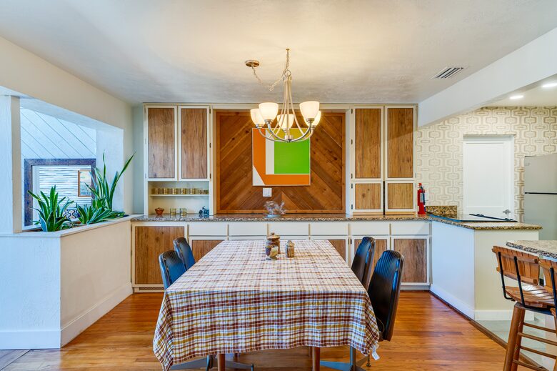 Waterfront Intracoastal 70's Hip Pad with Pool - Ormond Beach, Florida