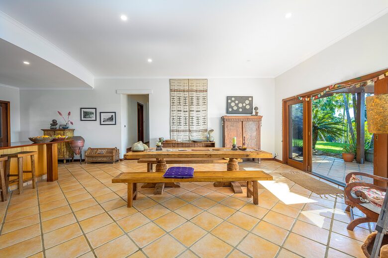 Bright Blue Ridge - Federal, Australia