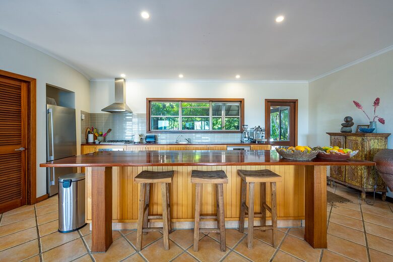 Bright Blue Ridge - Federal, Australia