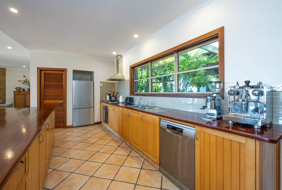 Bright Blue Ridge - Federal, Australia