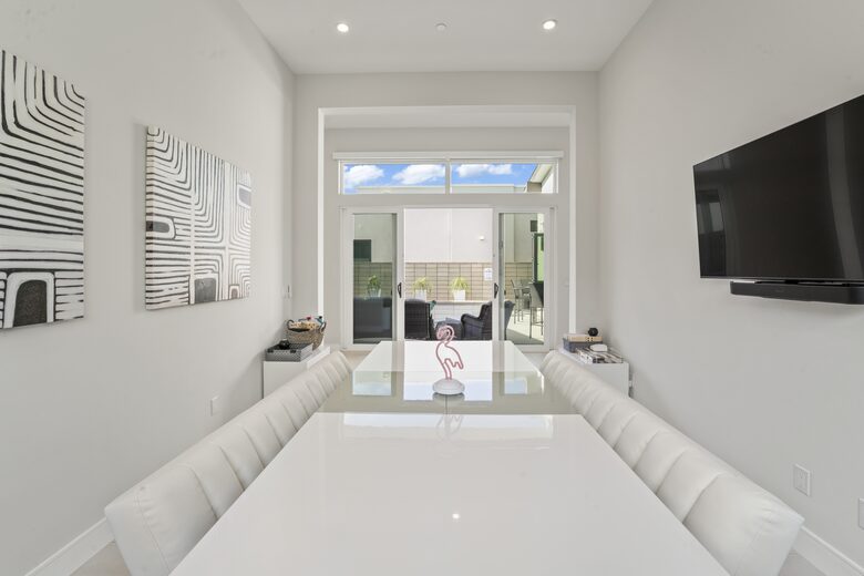 Miralon of Palm Springs - Palm Springs, California