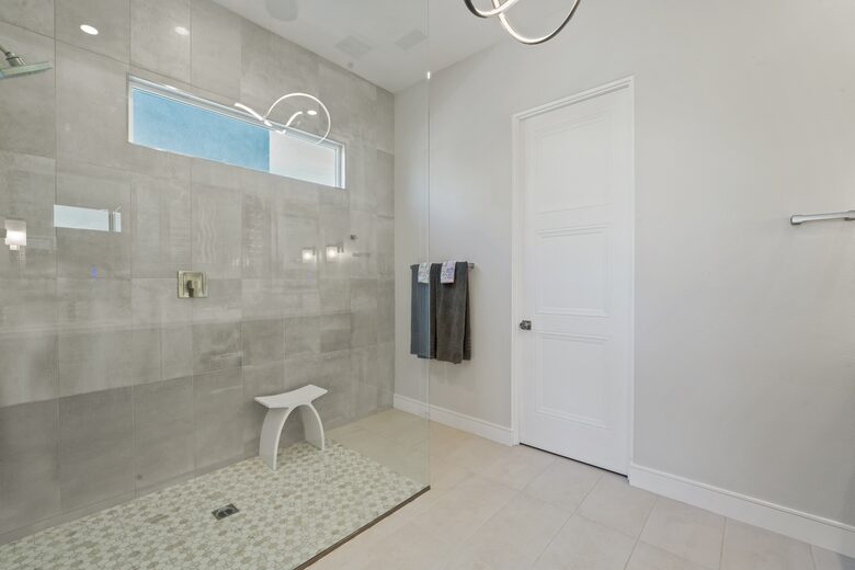 Miralon of Palm Springs - Palm Springs, California