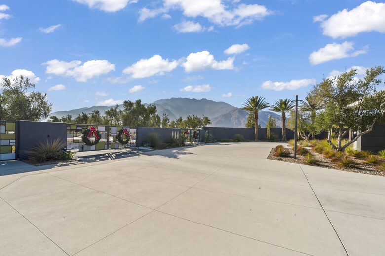 Miralon of Palm Springs - Palm Springs, California