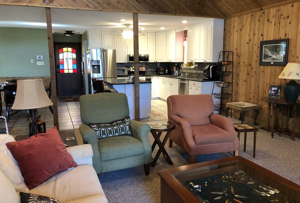 Lakefront Oconee Getaway - White Plains, Georgia