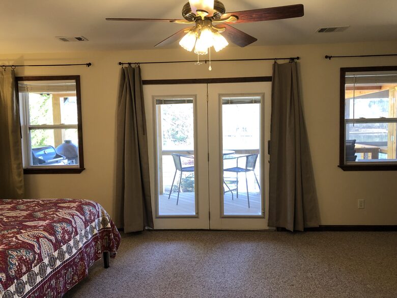 Lakefront Oconee Getaway - White Plains, Georgia