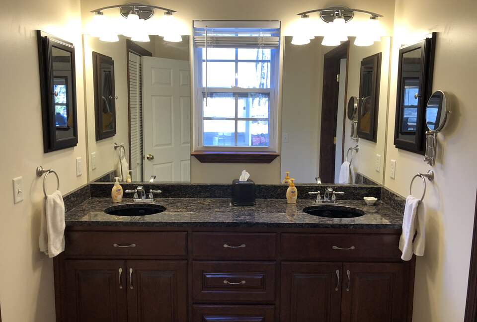 Lakefront Oconee Getaway - White Plains, Georgia