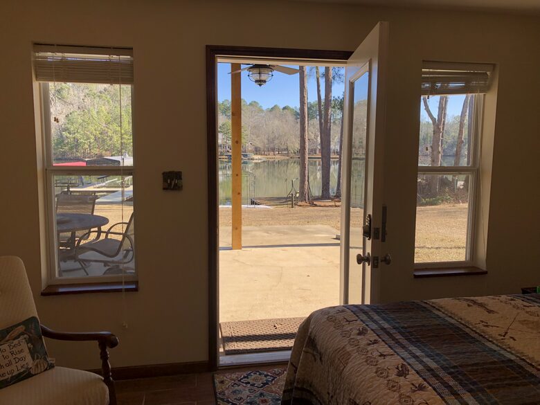 Lakefront Oconee Getaway - White Plains, Georgia