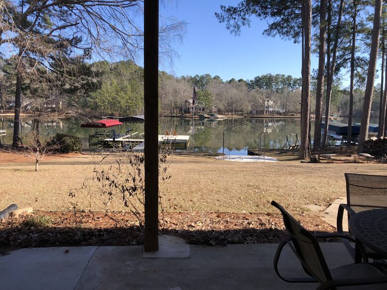 Lakefront Oconee Getaway - White Plains, Georgia
