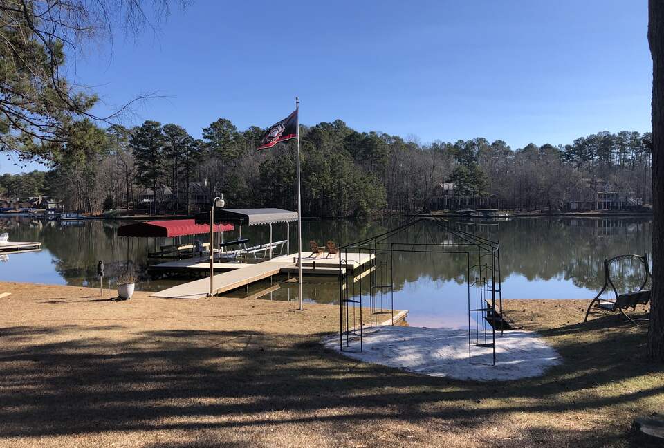 Lakefront Oconee Getaway - White Plains, Georgia
